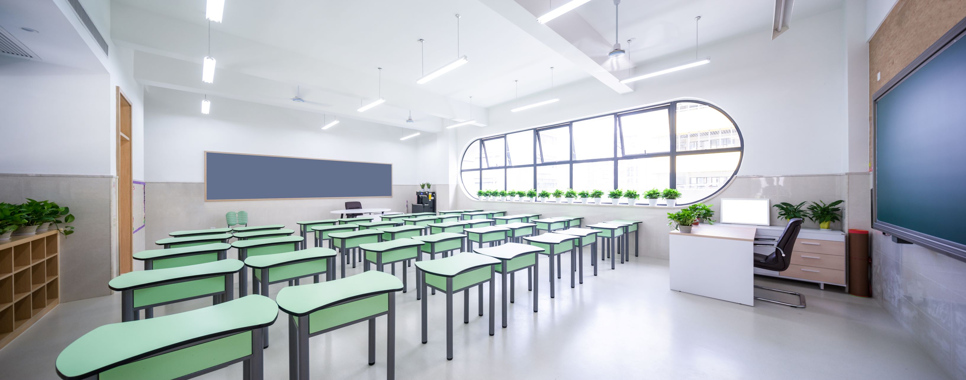 Interior of a large brightly lit classrooms with air flow